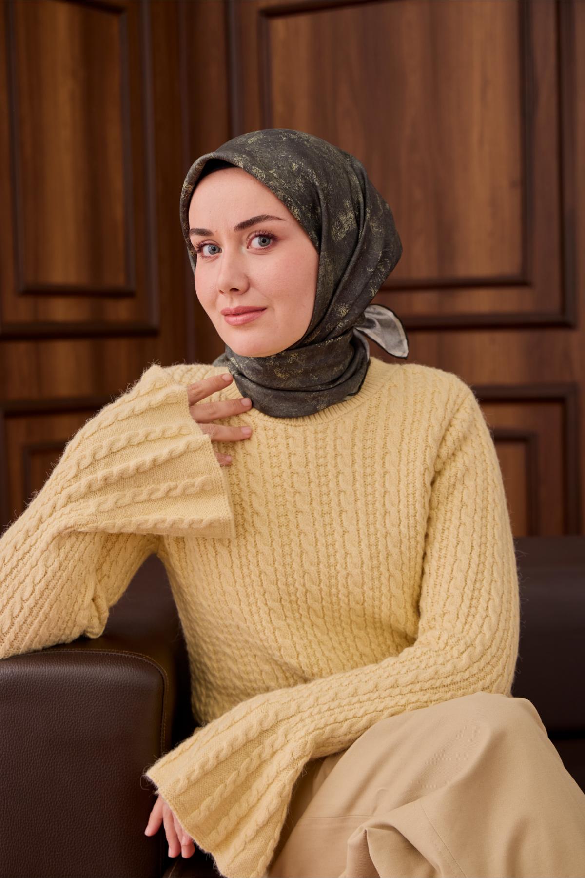 Yeni Sezon Twill İpek Eşarp 11487-24