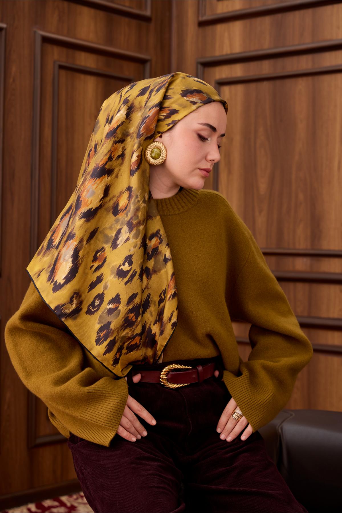 Yeni Sezon Twill İpek Eşarp 11492-01 - İthalesarponline.com - Yeni Sezon Twill İpek Eşarp - Silk Home