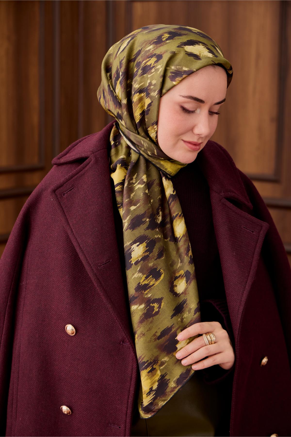 Yeni Sezon Twill İpek Eşarp 11492-02 - İthalesarponline.com - Yeni Sezon Twill İpek Eşarp - Silk Home