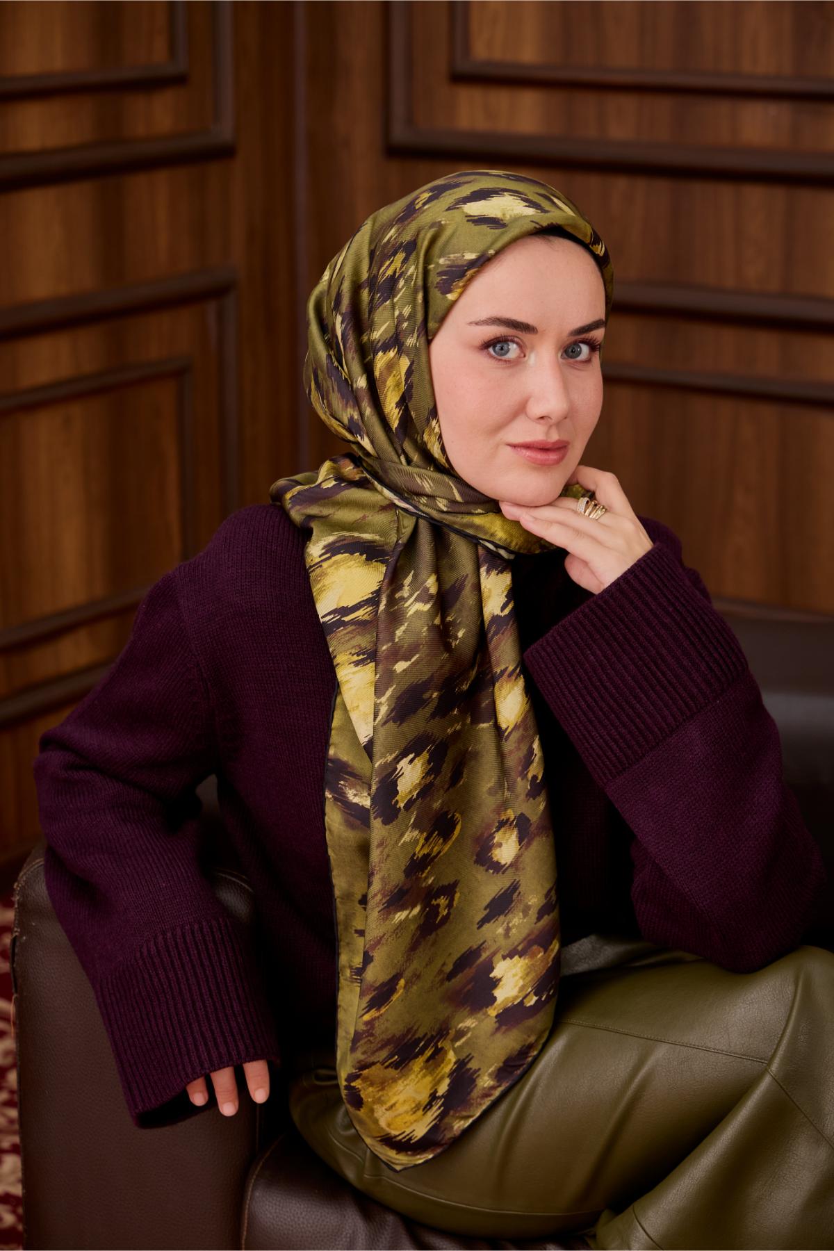 Yeni Sezon Twill İpek Eşarp 11492-02 - İthalesarponline.com - Yeni Sezon Twill İpek Eşarp - Silk Home