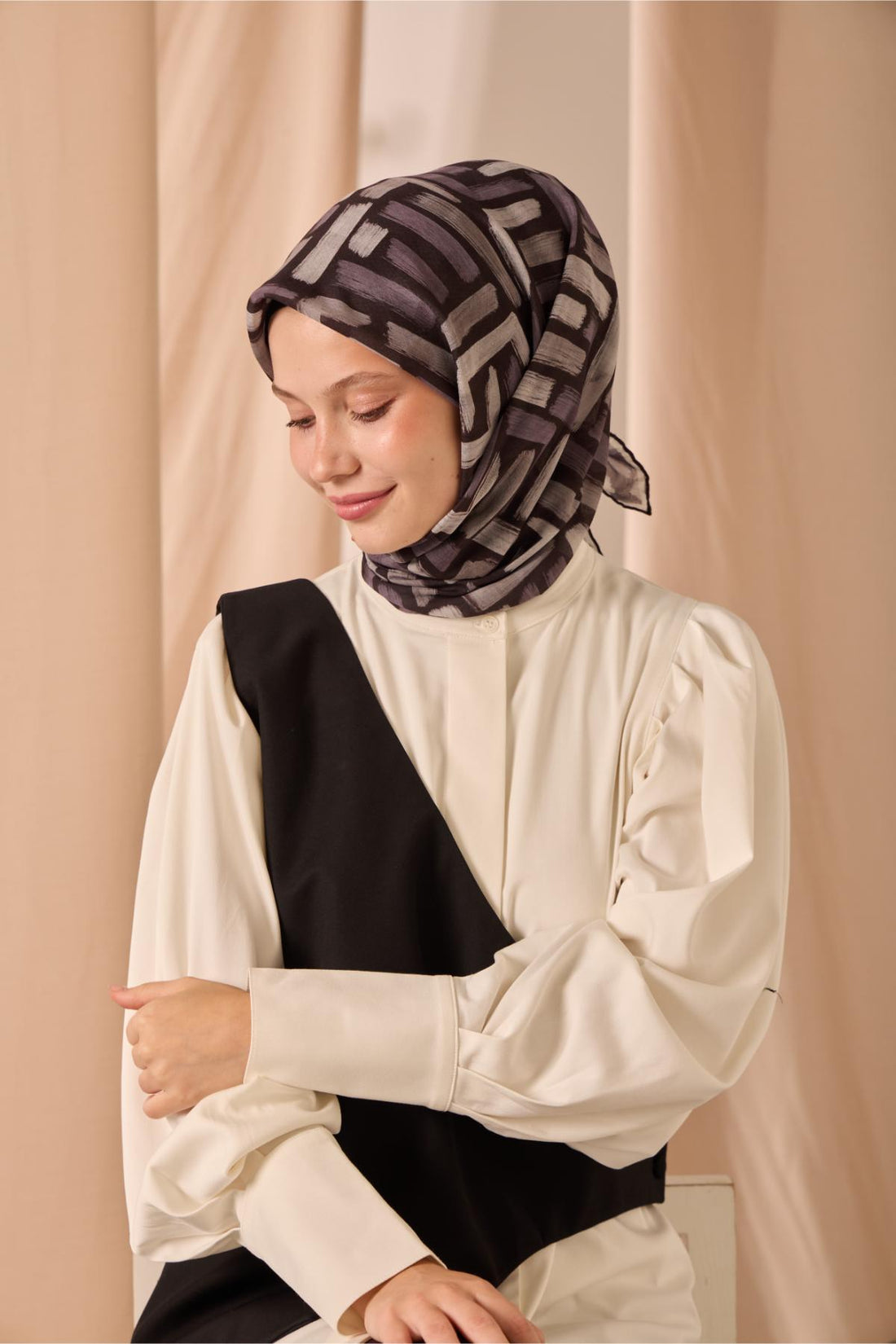 Silk Home Soft Eşarp 73096-01 - İthalesarponline.com - Soft Eşarp - Silk Home