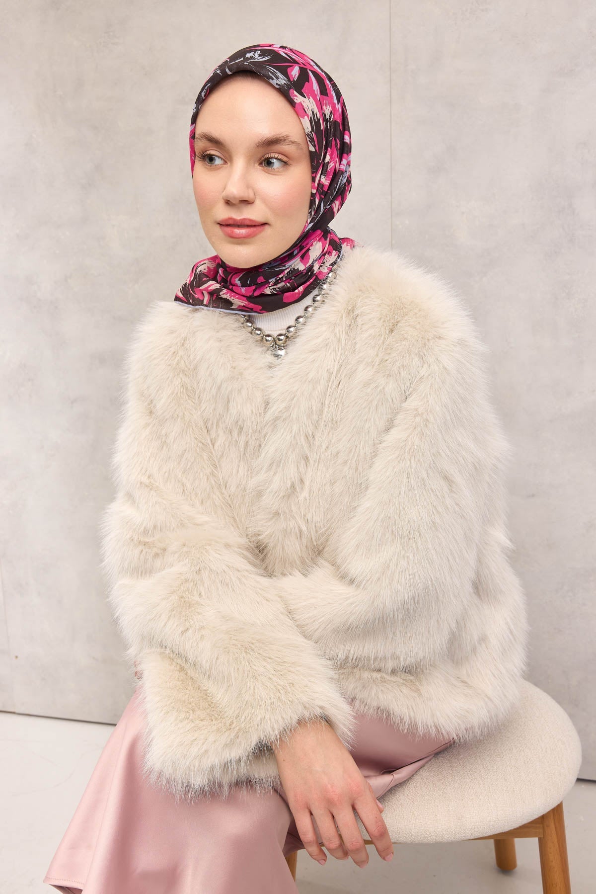 Silk Home Soft Eşarp 73117-01 - İthalesarponline.com - Soft Eşarp - Silk Home