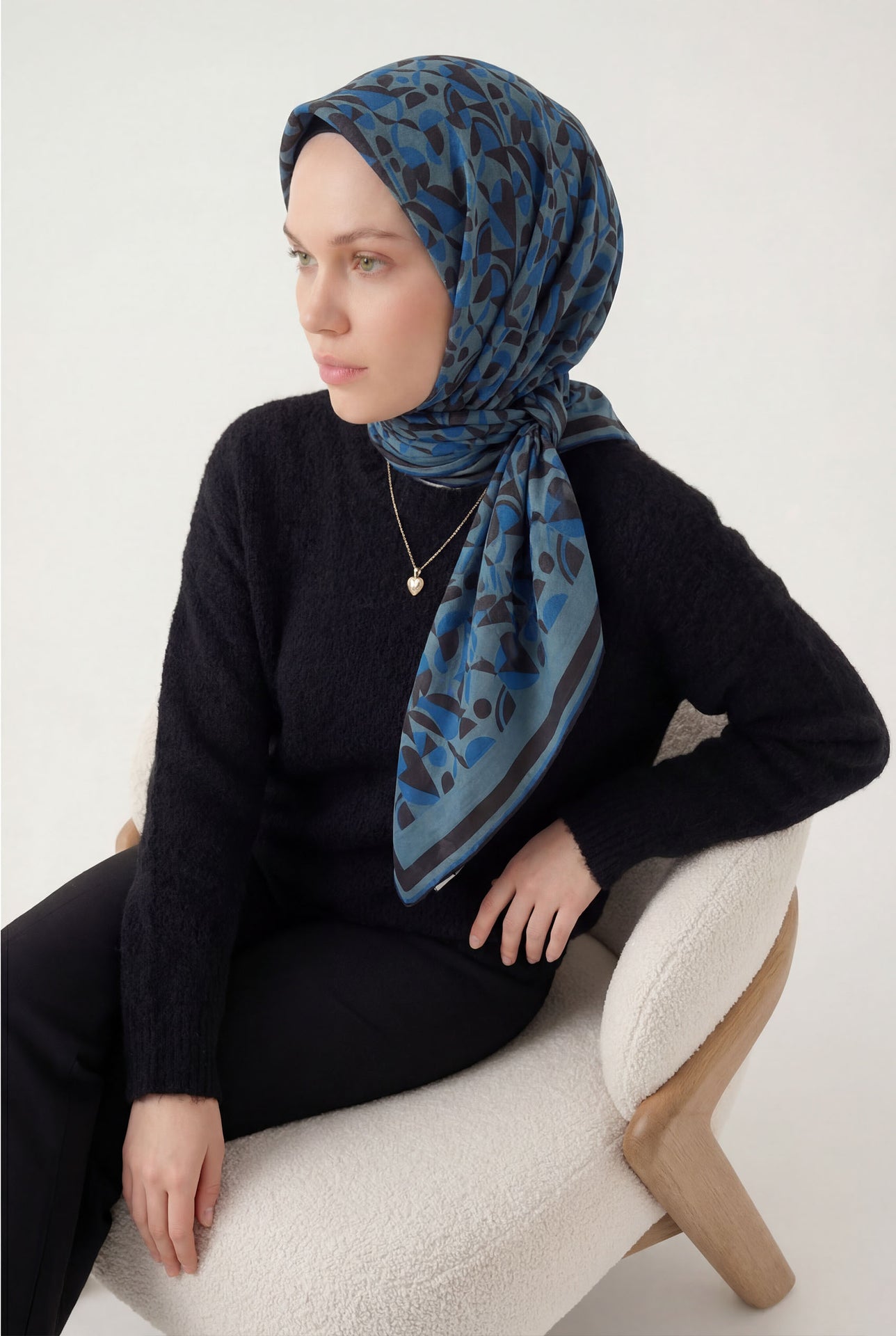 Silk Home Soft Eşarp 73118-10 - İthalesarponline.com - Soft Eşarp - Silk Home